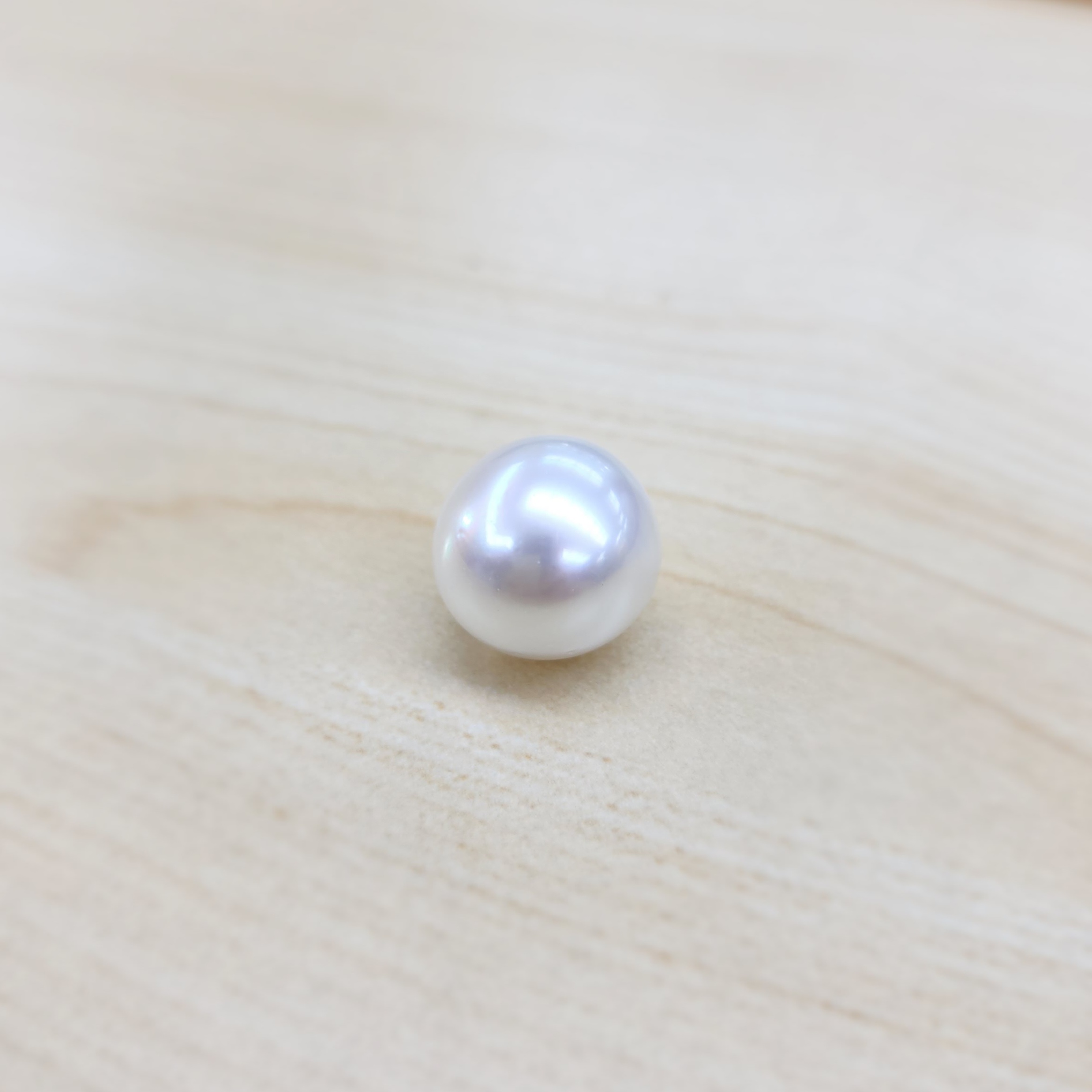 South Sea Pearl 15.1 mm x 15.4 mm