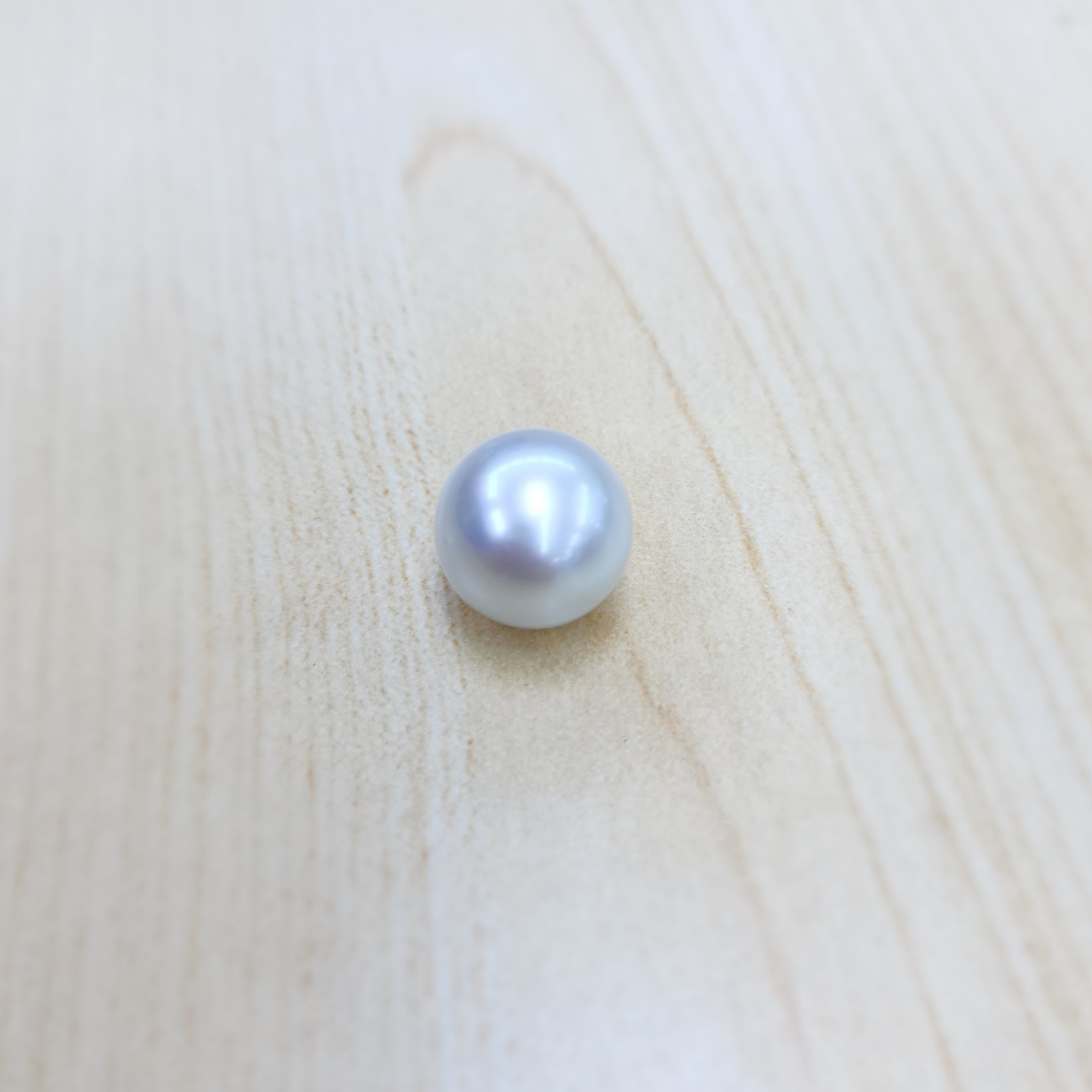 South Sea Pearl 13.1mm x 13.3mm