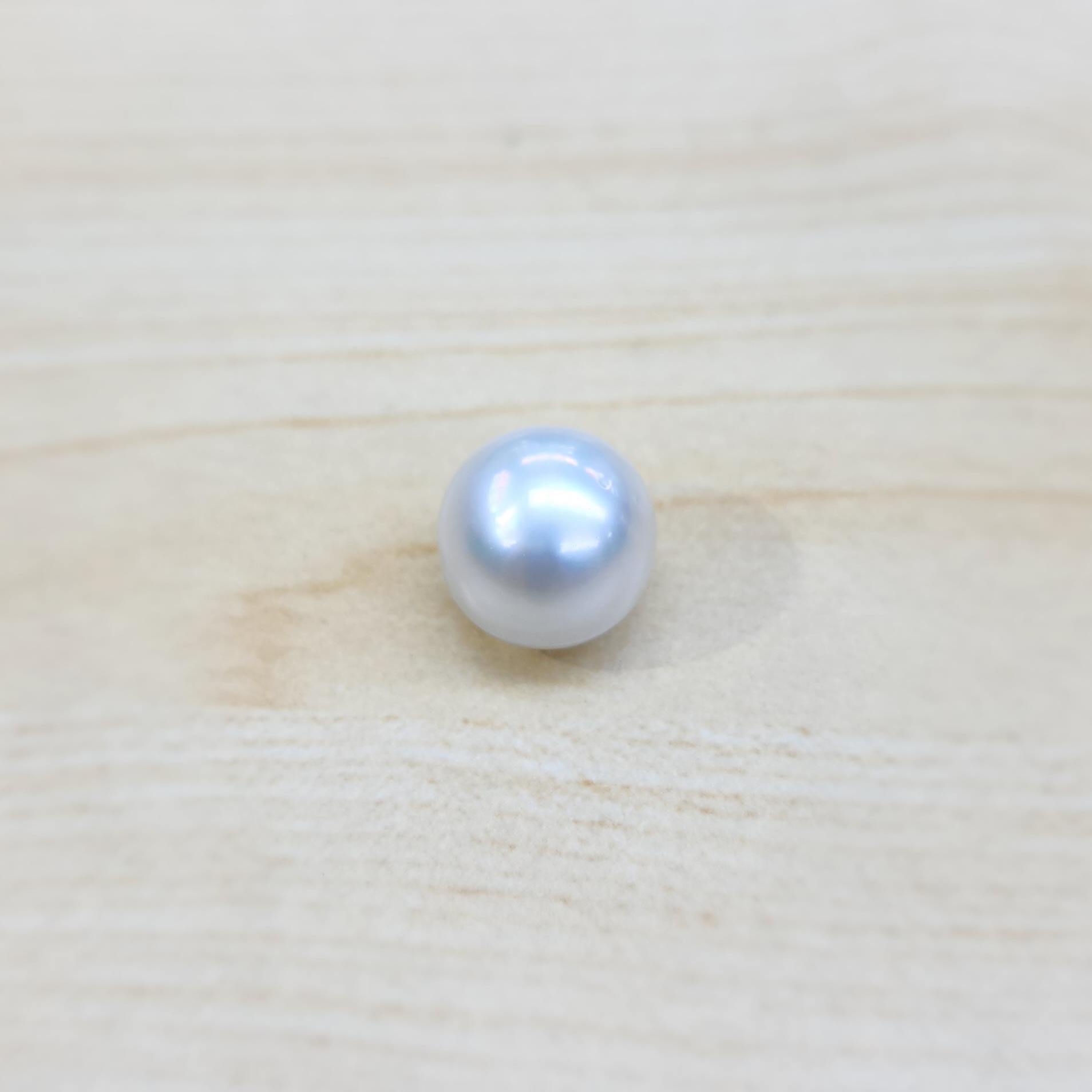 South Sea Pearl 12.7 mm x 13.2 mm