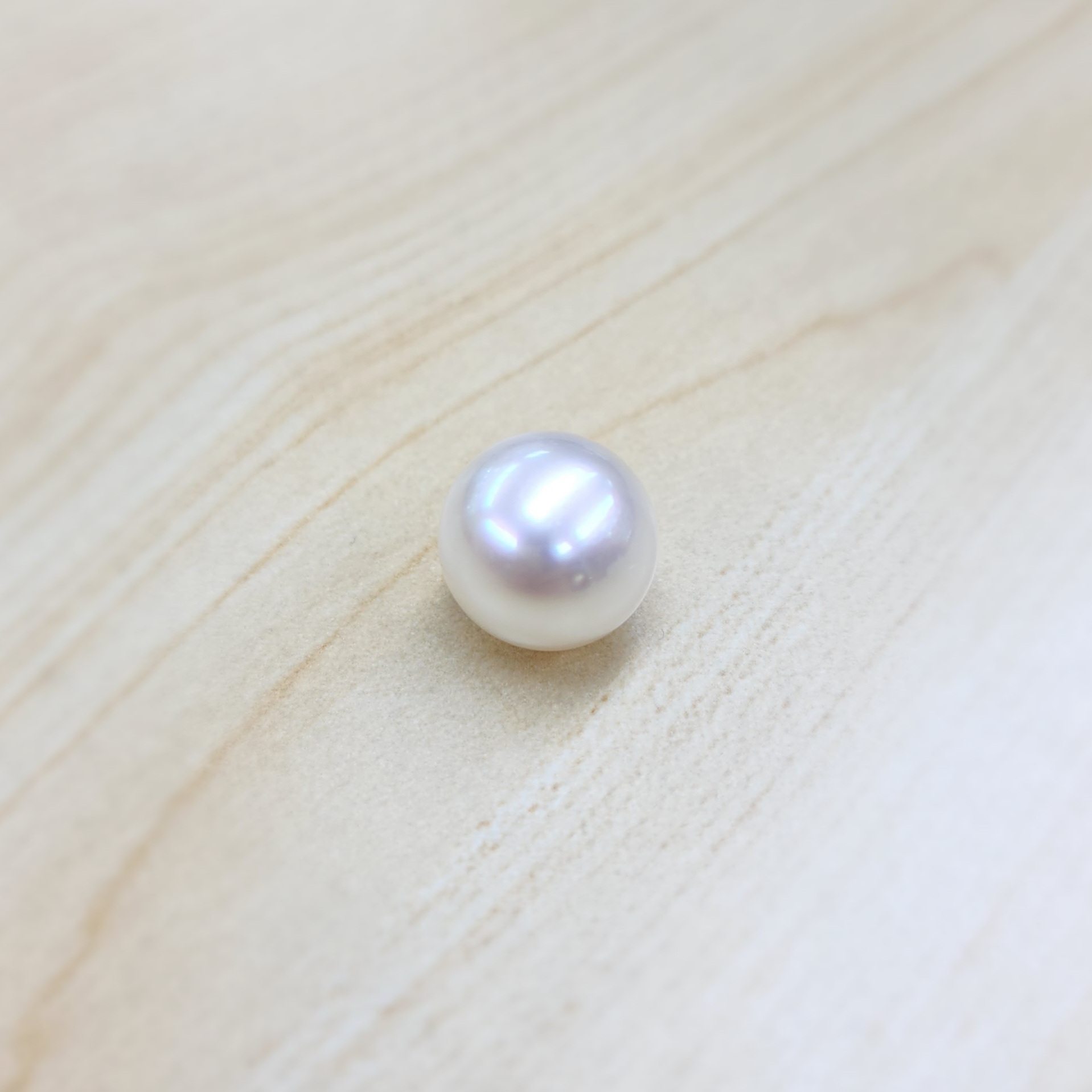 South Sea Pearl 14 mm x 14.2 mm