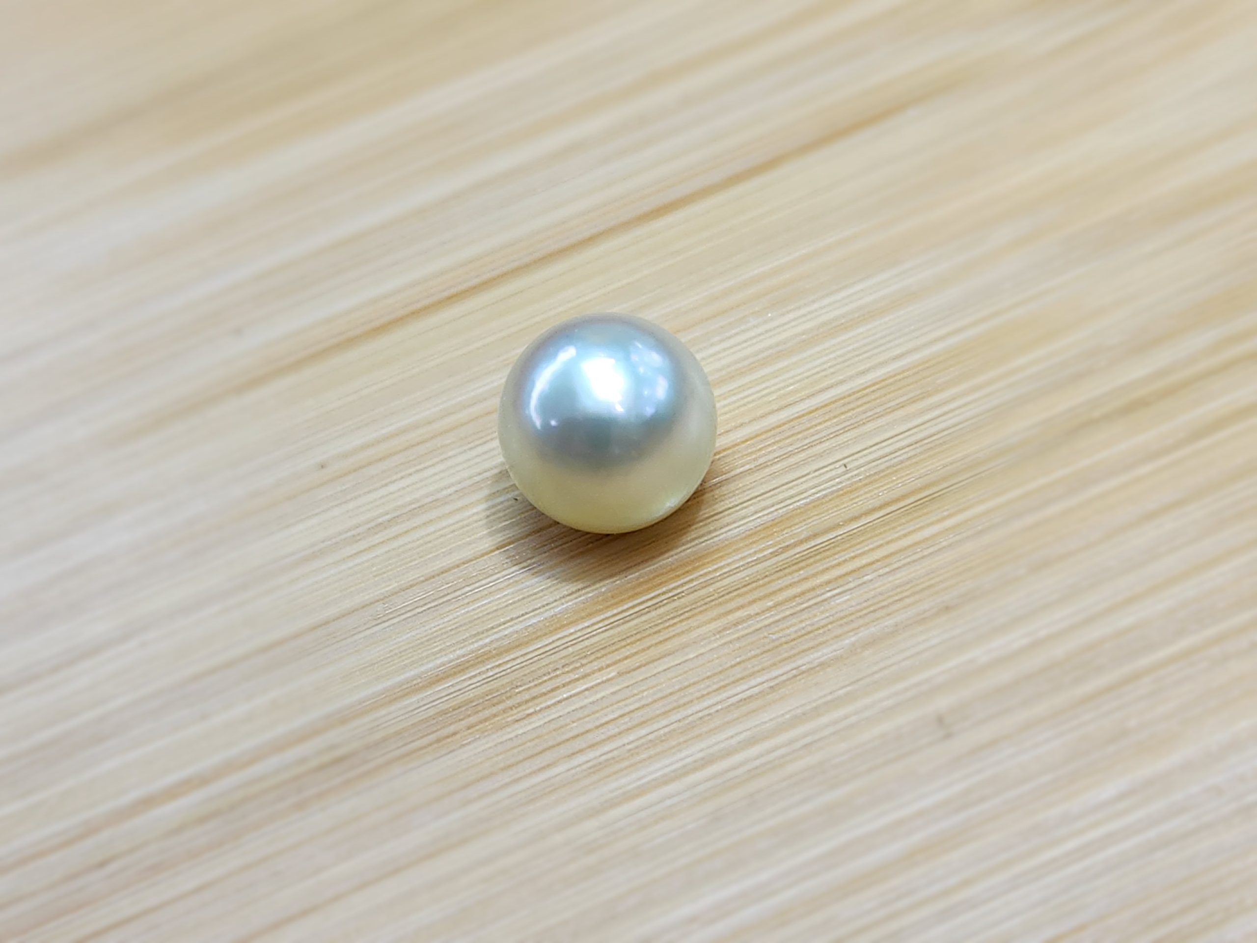 Hong Kong Metakaku® Cultured Pearl 8.6mm x 8.4mm