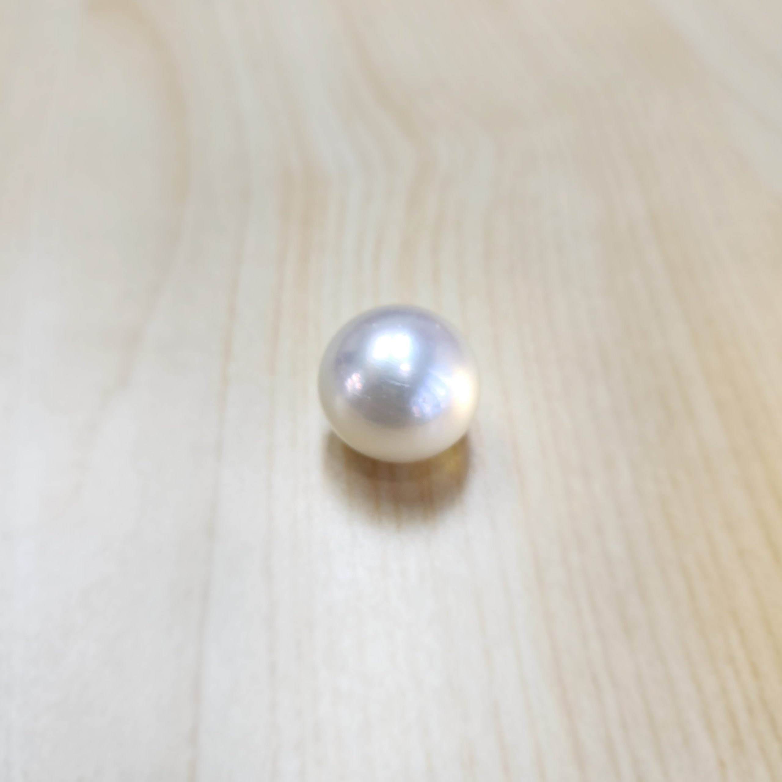 South Sea Pearl 16.3 mm x 17.1 mm
