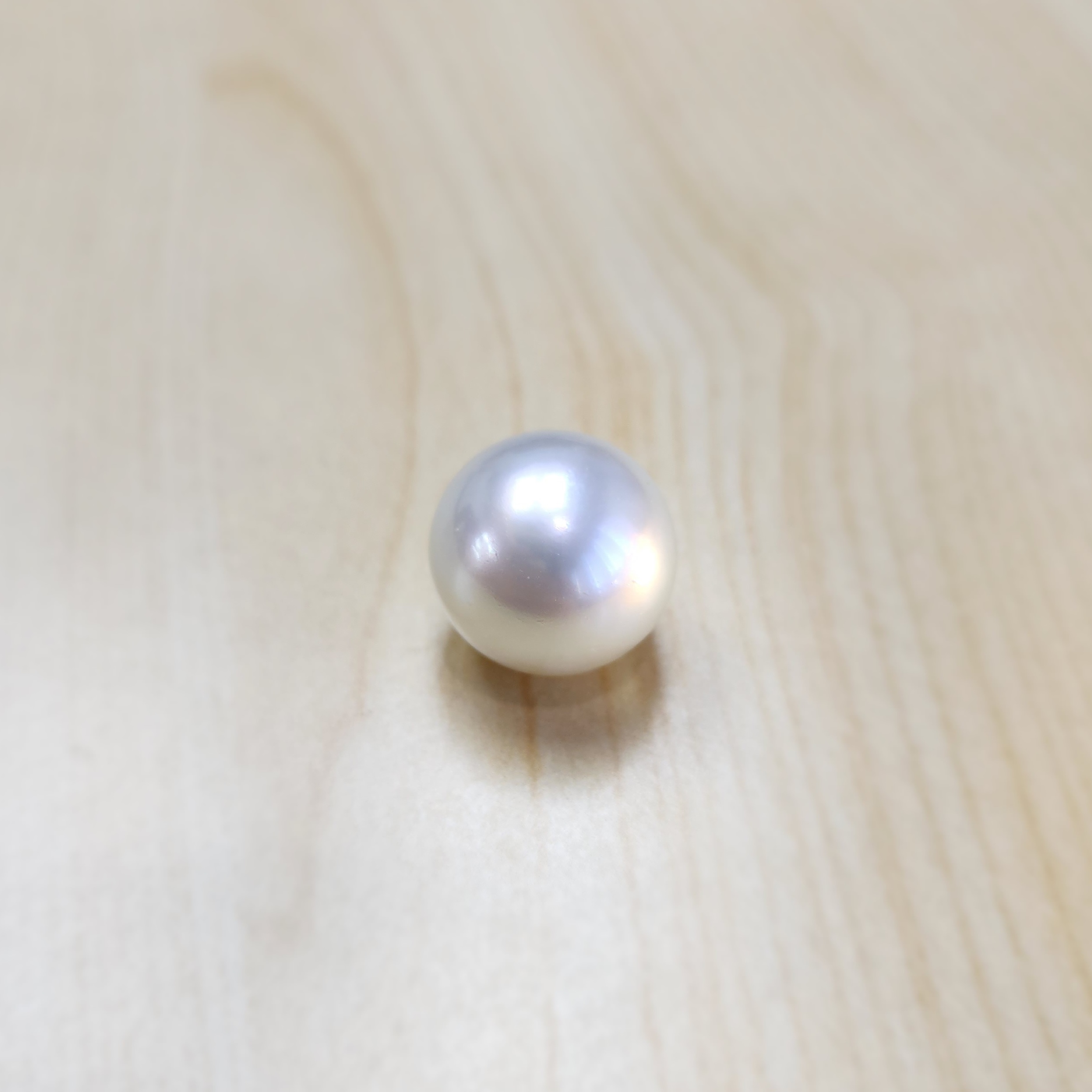 South Sea Pearl 16.5 mm x 16.8 mm