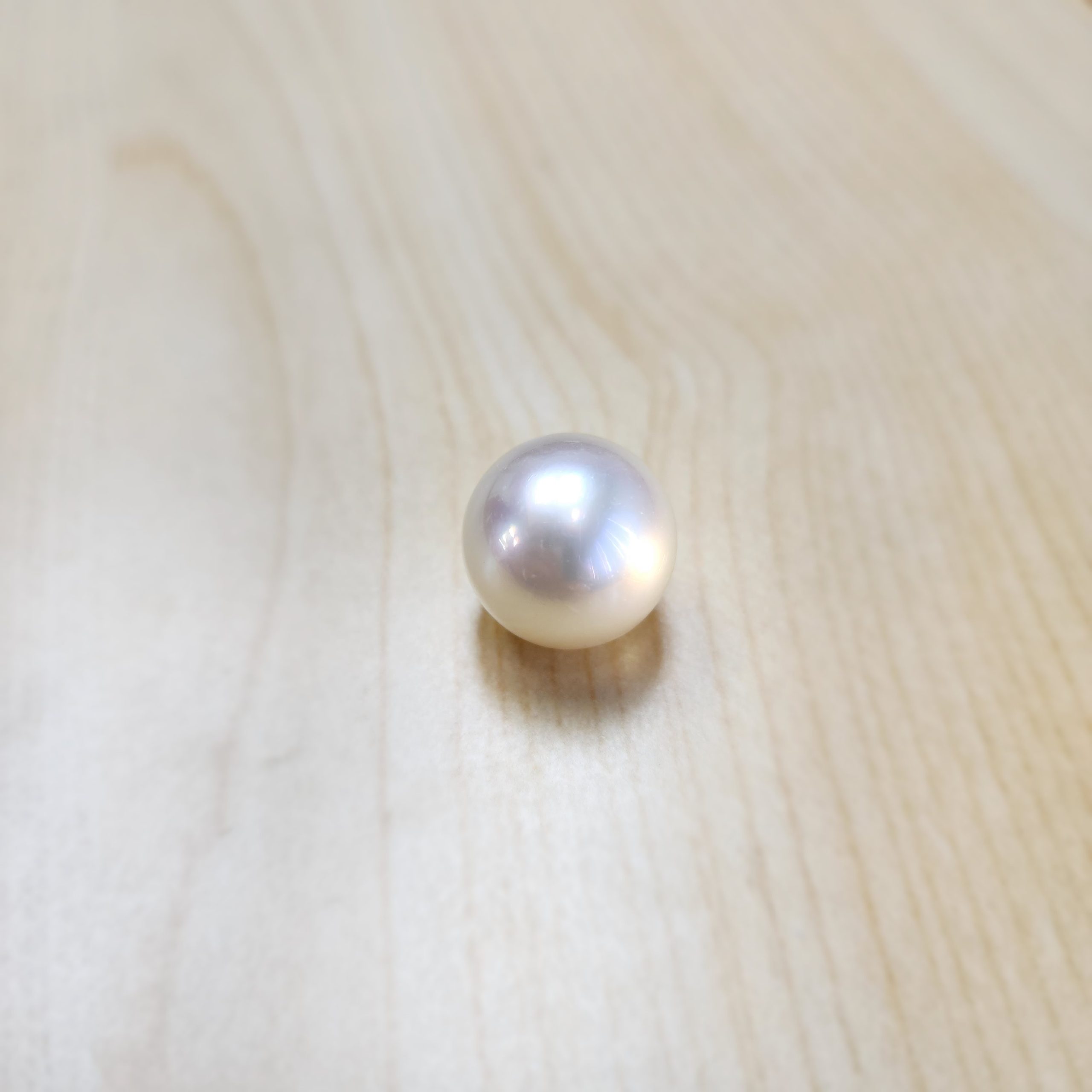 South Sea Pearl 15.8 mm x 16 mm
