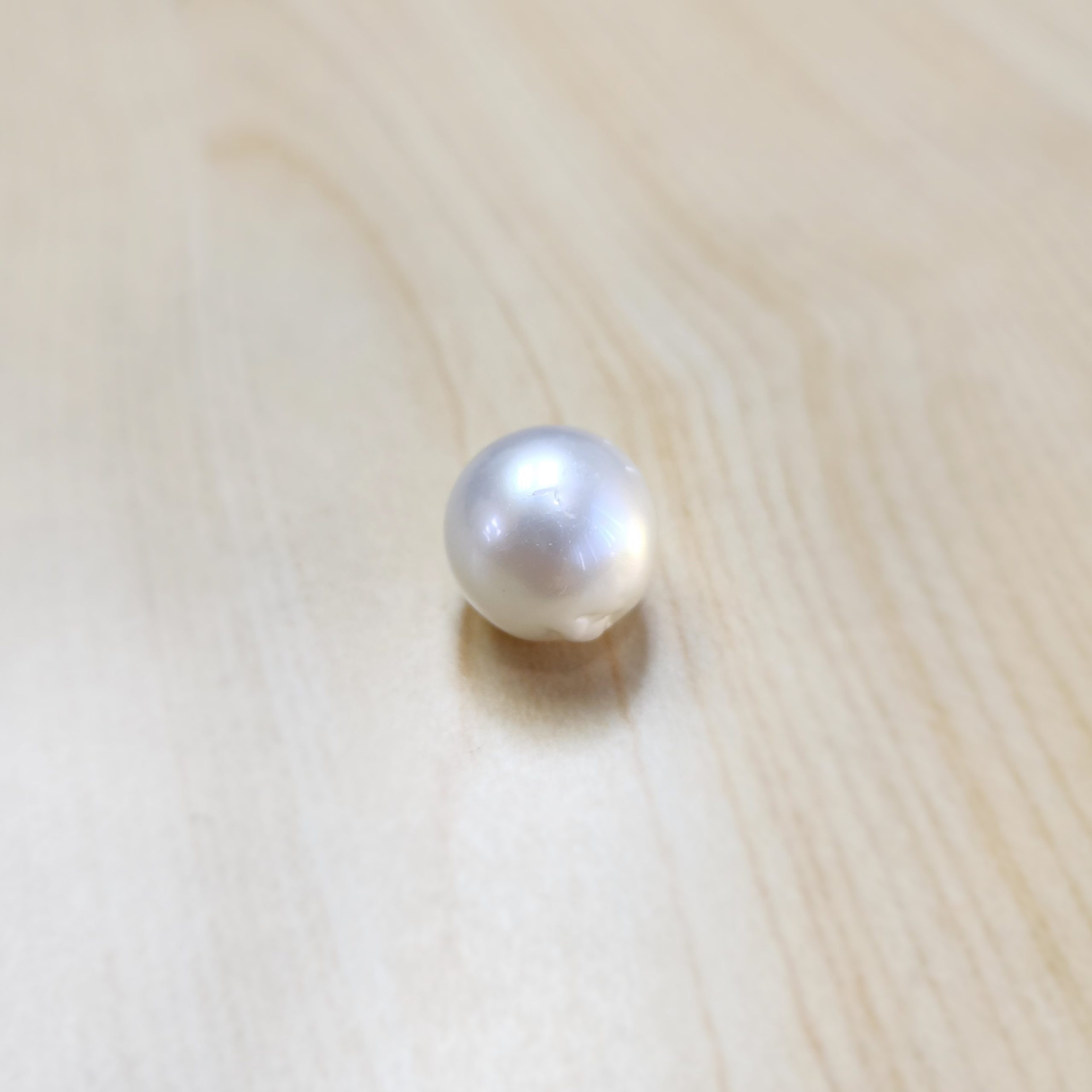 South Sea Pearl 15.7 mm x 16 mm