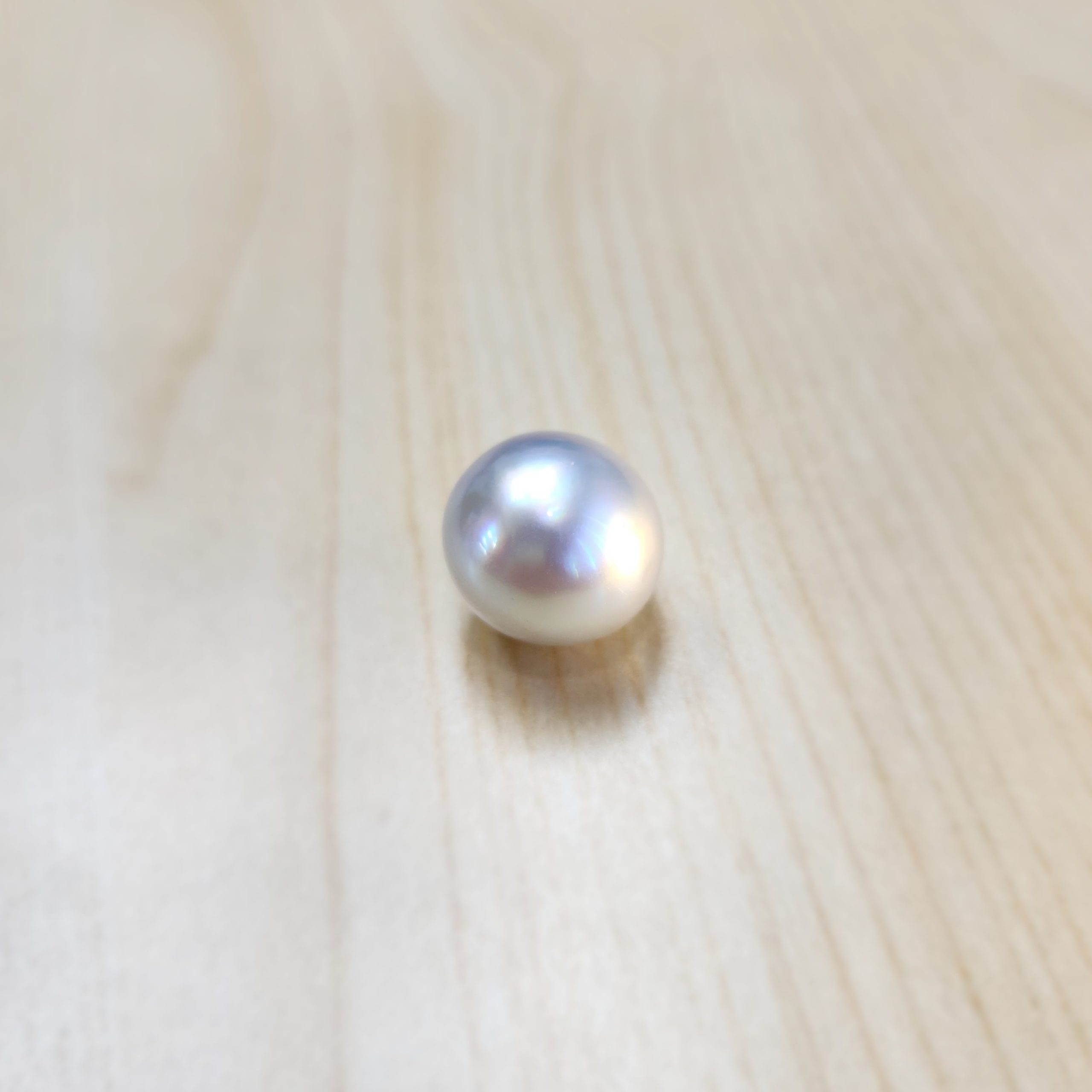 South Sea Pearl 14.2 mm x 15 mm